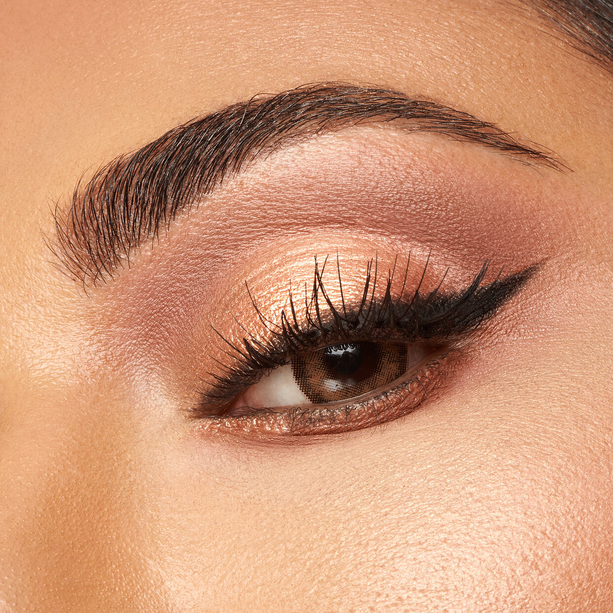 HudaBeauty NUDE Obsessions Eyeshadow Palette