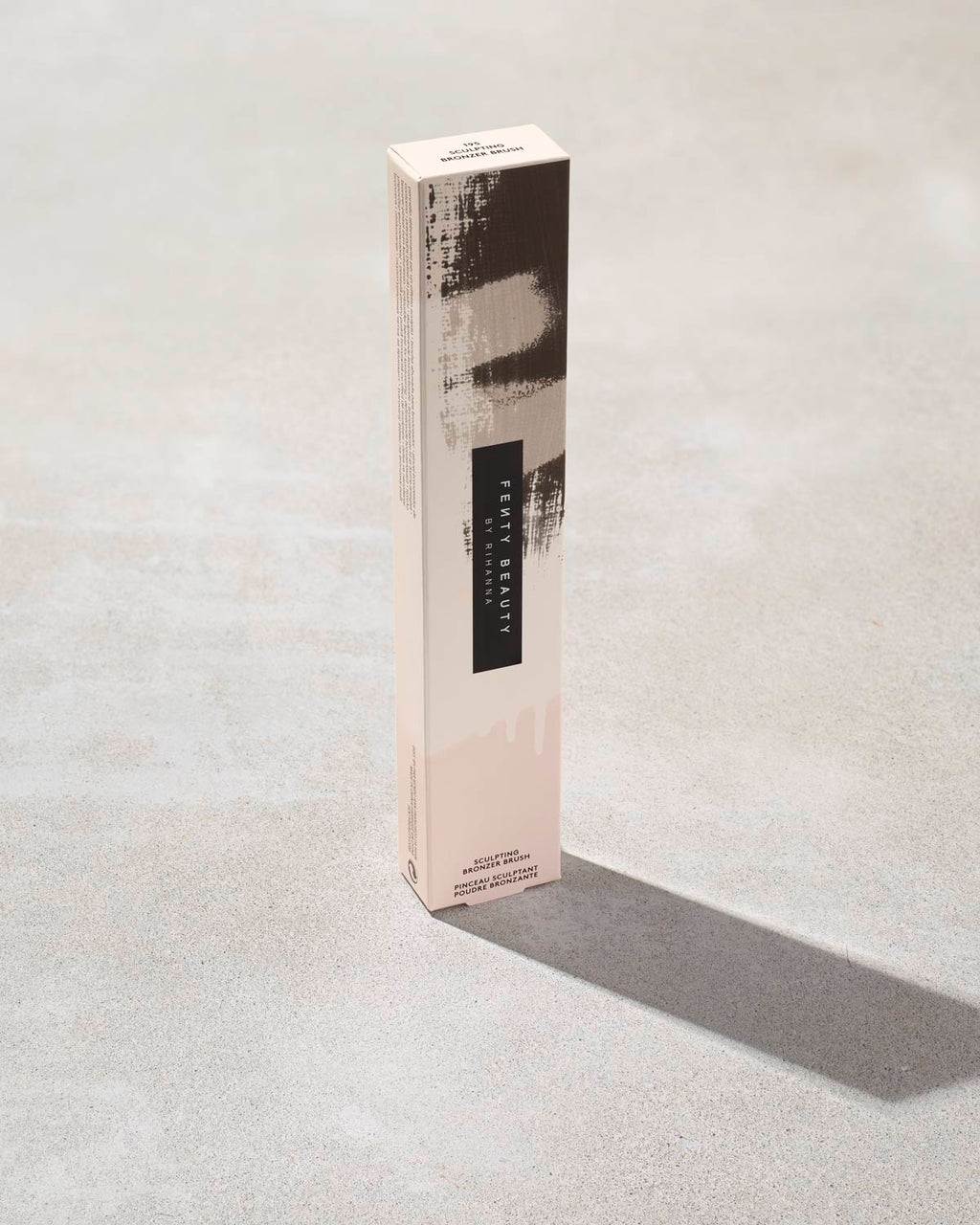 Fenty Beauty Sculpting Bronzer Brush 195