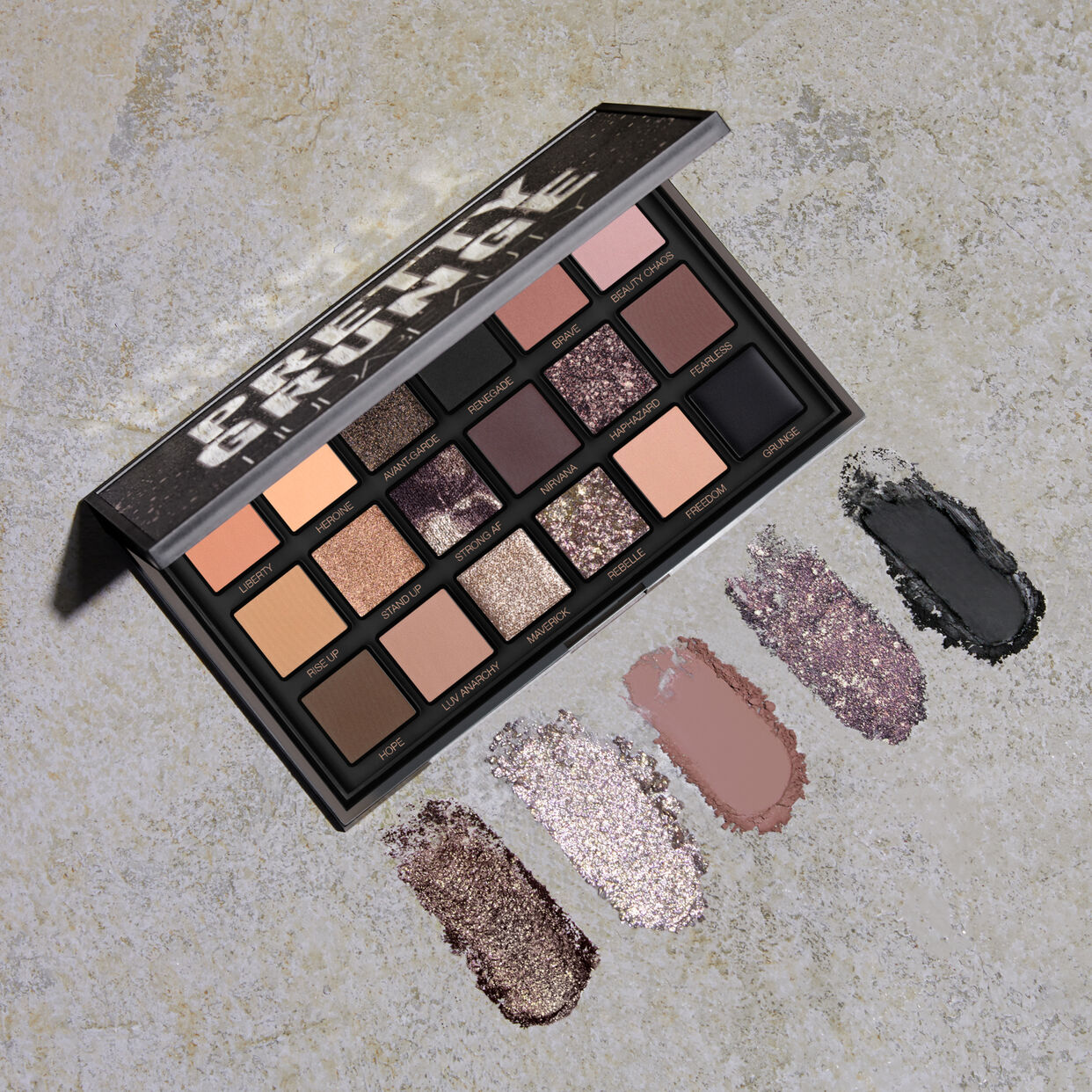 HudaBeauty Pretty Grunge Eyeshadow Palette