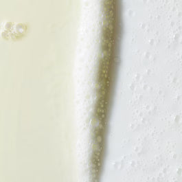 Kiehl’s Crème de Corps Smoothing Oil‑to‑Foam Body Cleanser