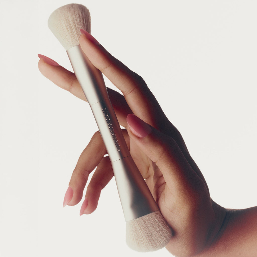 Summer Fridays-The Blush Brush