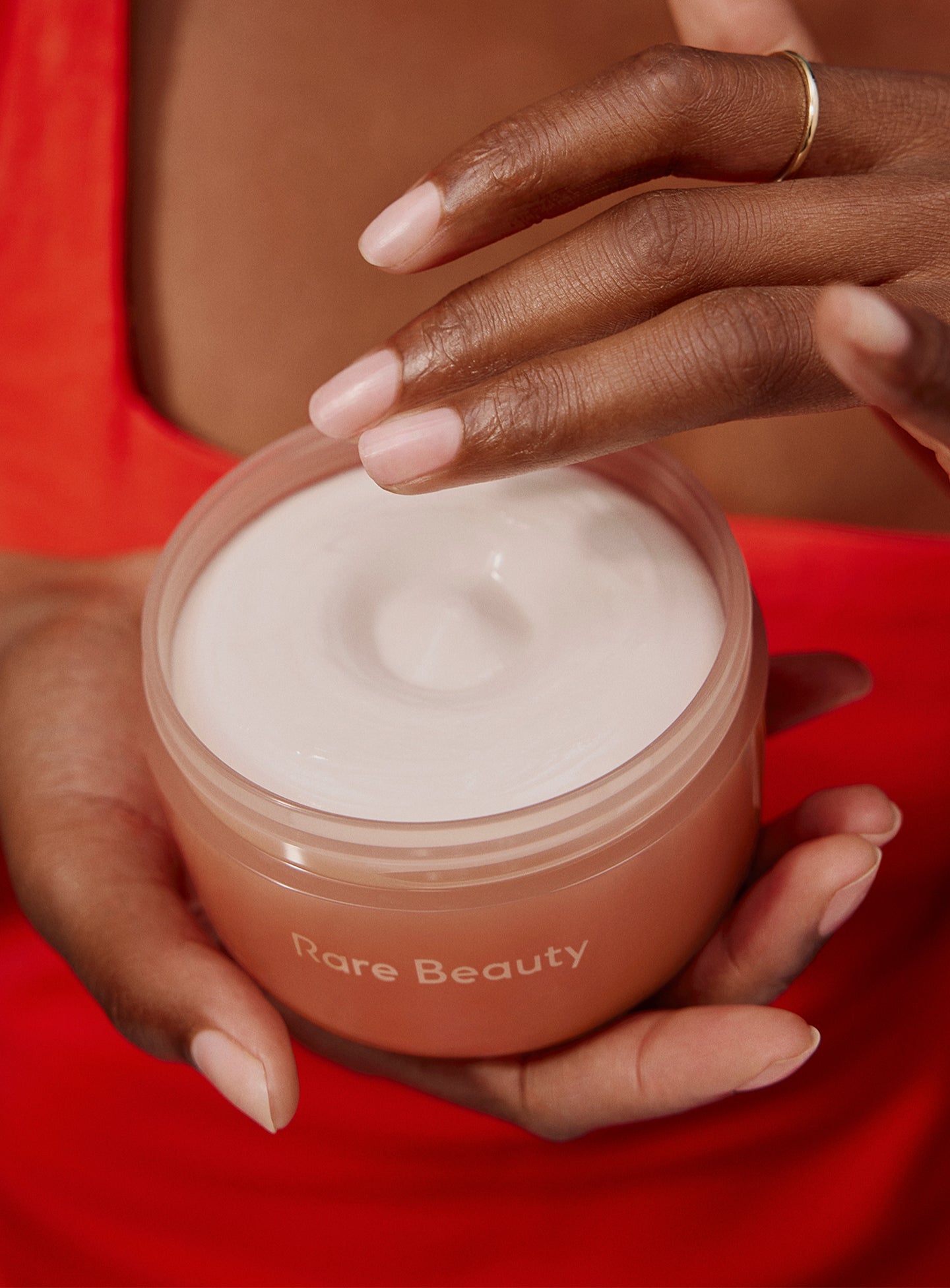 Rare Beauty Find Comfort Bouncy Body Cream