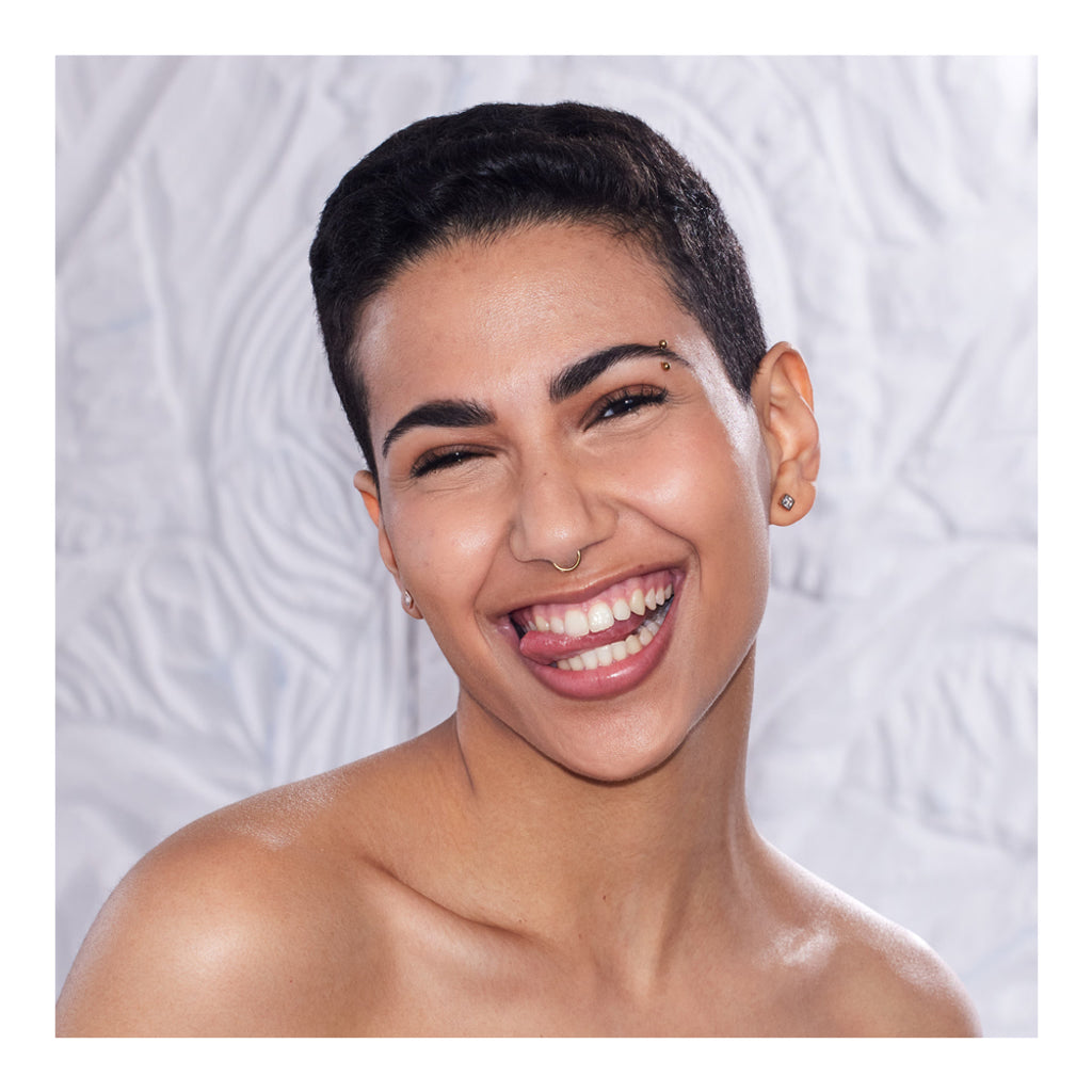 HudaBeauty-FauxFilter Luminous Matte Concealer