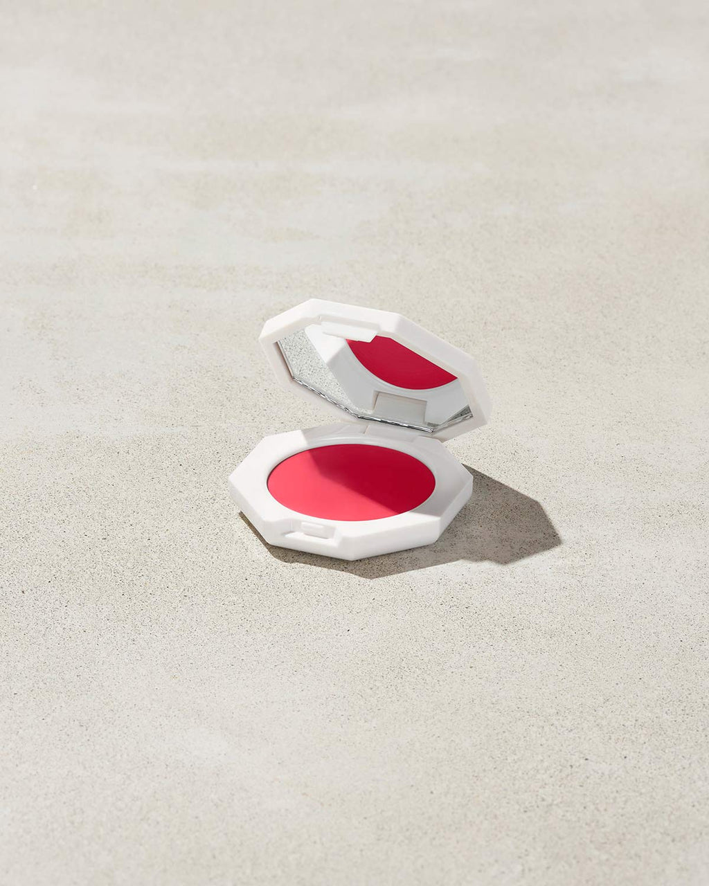 Fenty Beauty Cheeks Out Freestyle Cream Blush