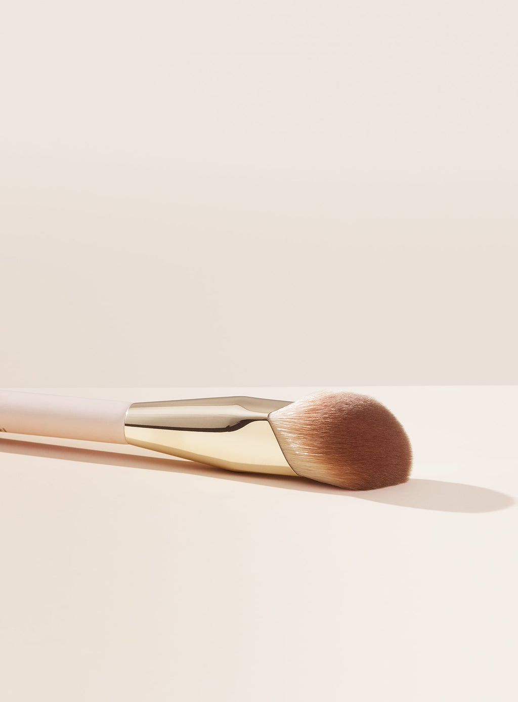 Rare Beauty Liquid Touch Foundation Brush