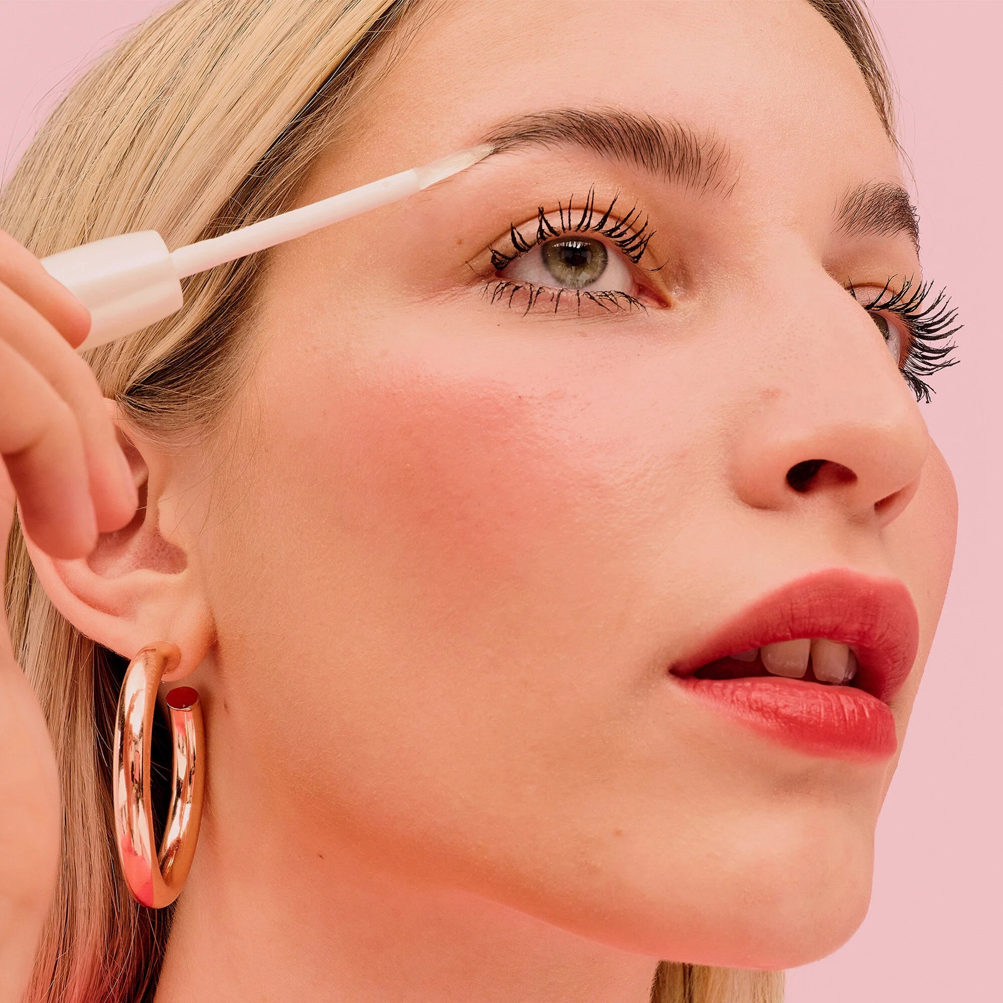 Benefit Cosmetics Hubba Brow