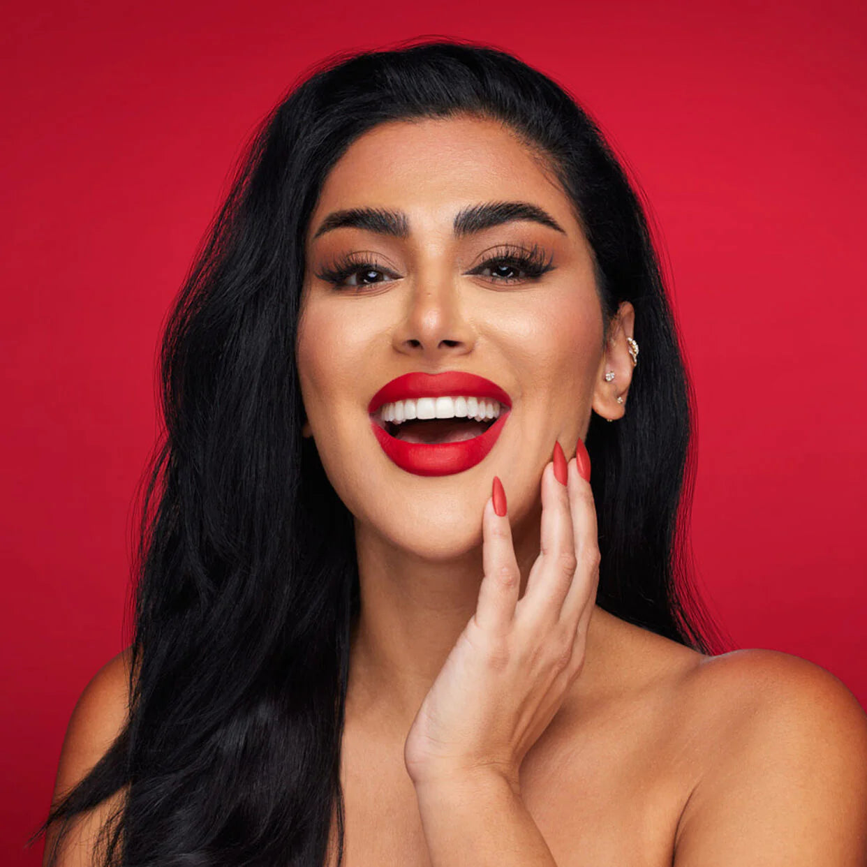 HudaBeauty Liquid Matte Ultra-Comfort Transfer-Proof Lipstick