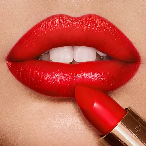 Charlotte Tilbury K.I.S.S.I.N.G