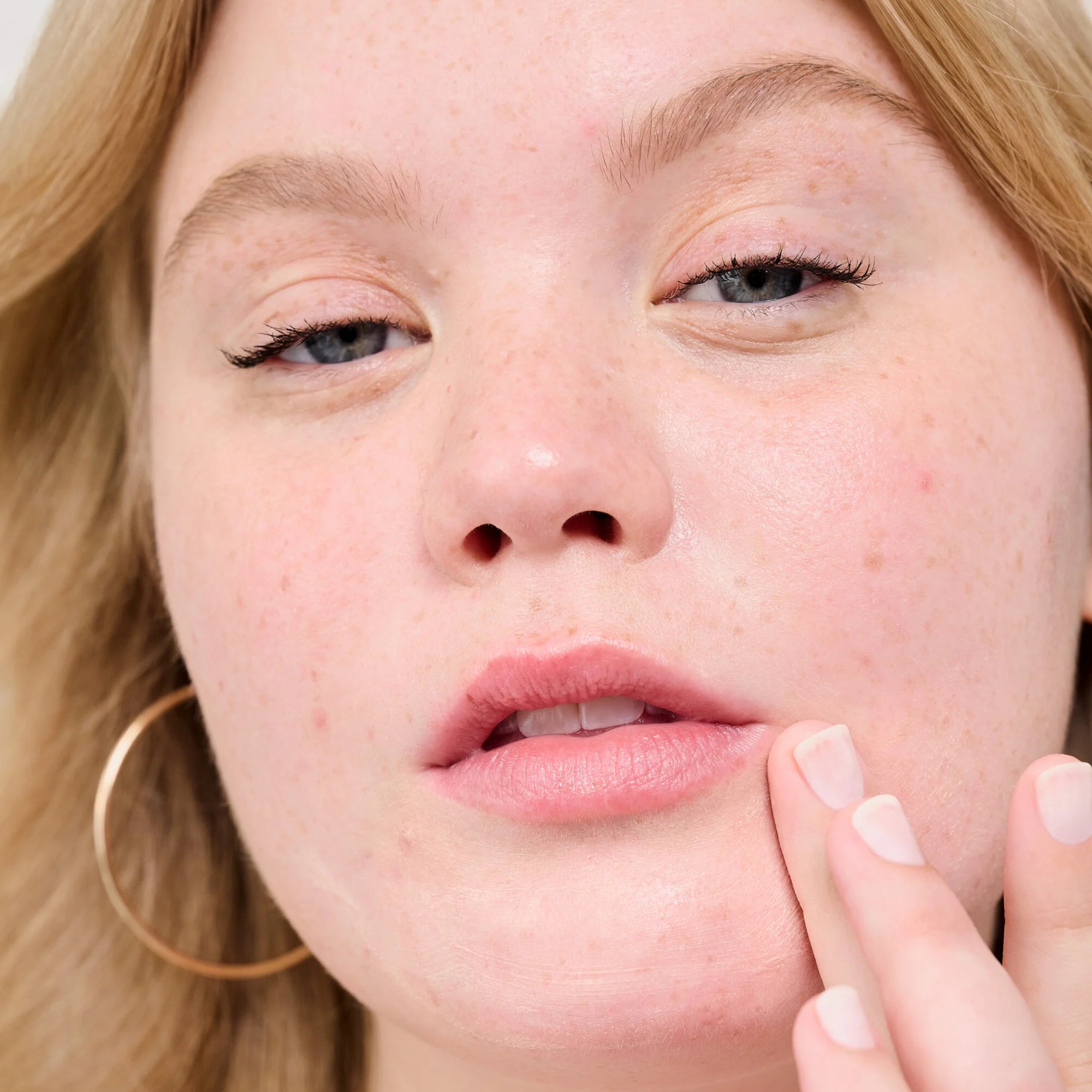 Benefit Cosmetics The POREfessional Matte Primer