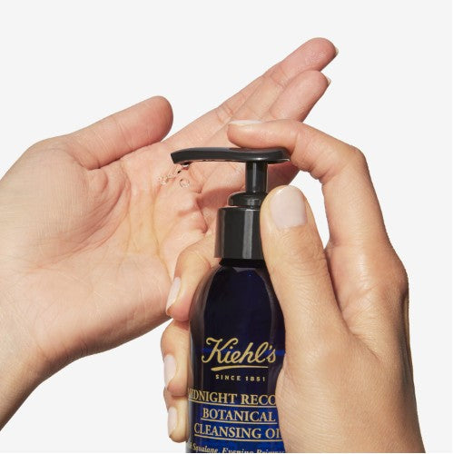 Kiehlʼs Midnight Recovery Botanical Cleansing Oil