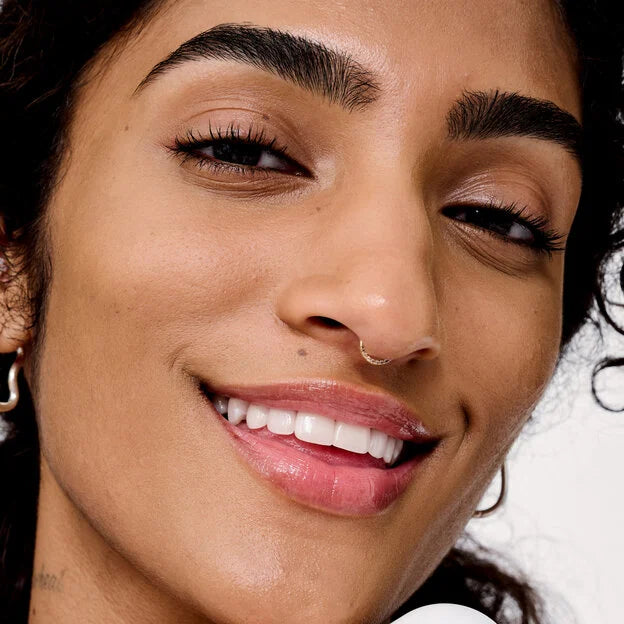 Benefit Cosmetics The POREfessional Foundation