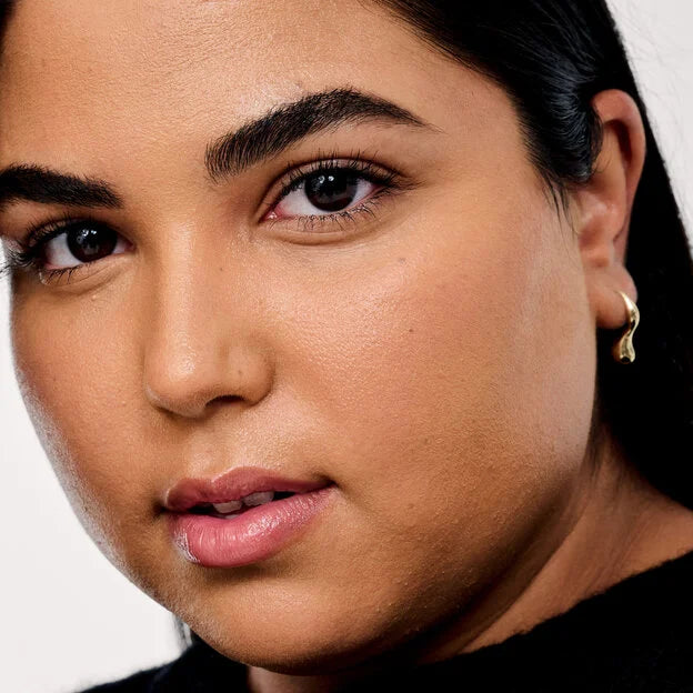 Benefit Cosmetics The POREfessional Foundation