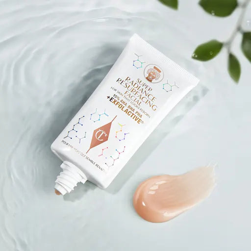 Charlotte Tilbury SUPER RADIANCE RESURFACING FACIAL EXFOLIATOR