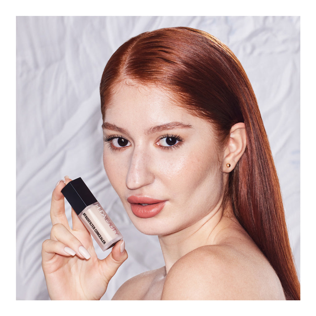HudaBeauty-FauxFilter Luminous Matte Concealer