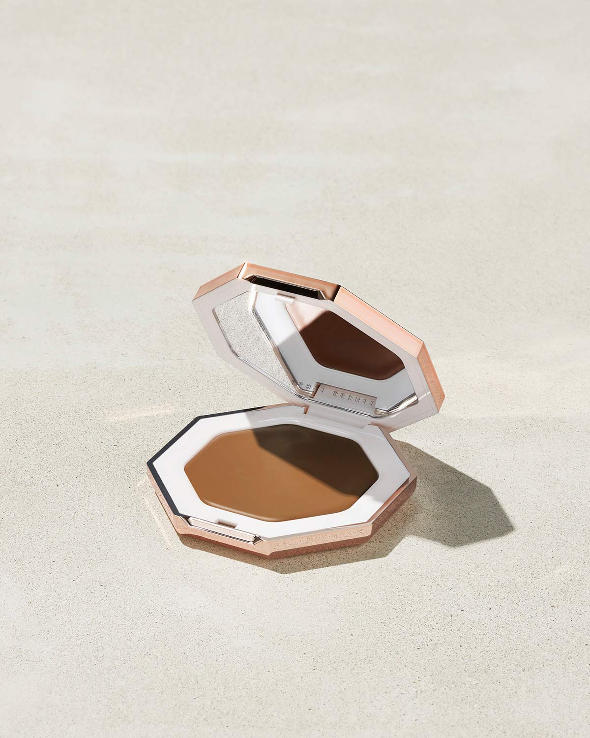 Fenty Beauty Cheeks Out Freestyle Cream Bronzer