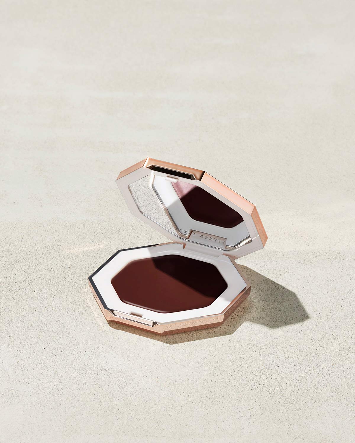 Fenty Beauty Cheeks Out Freestyle Cream Bronzer