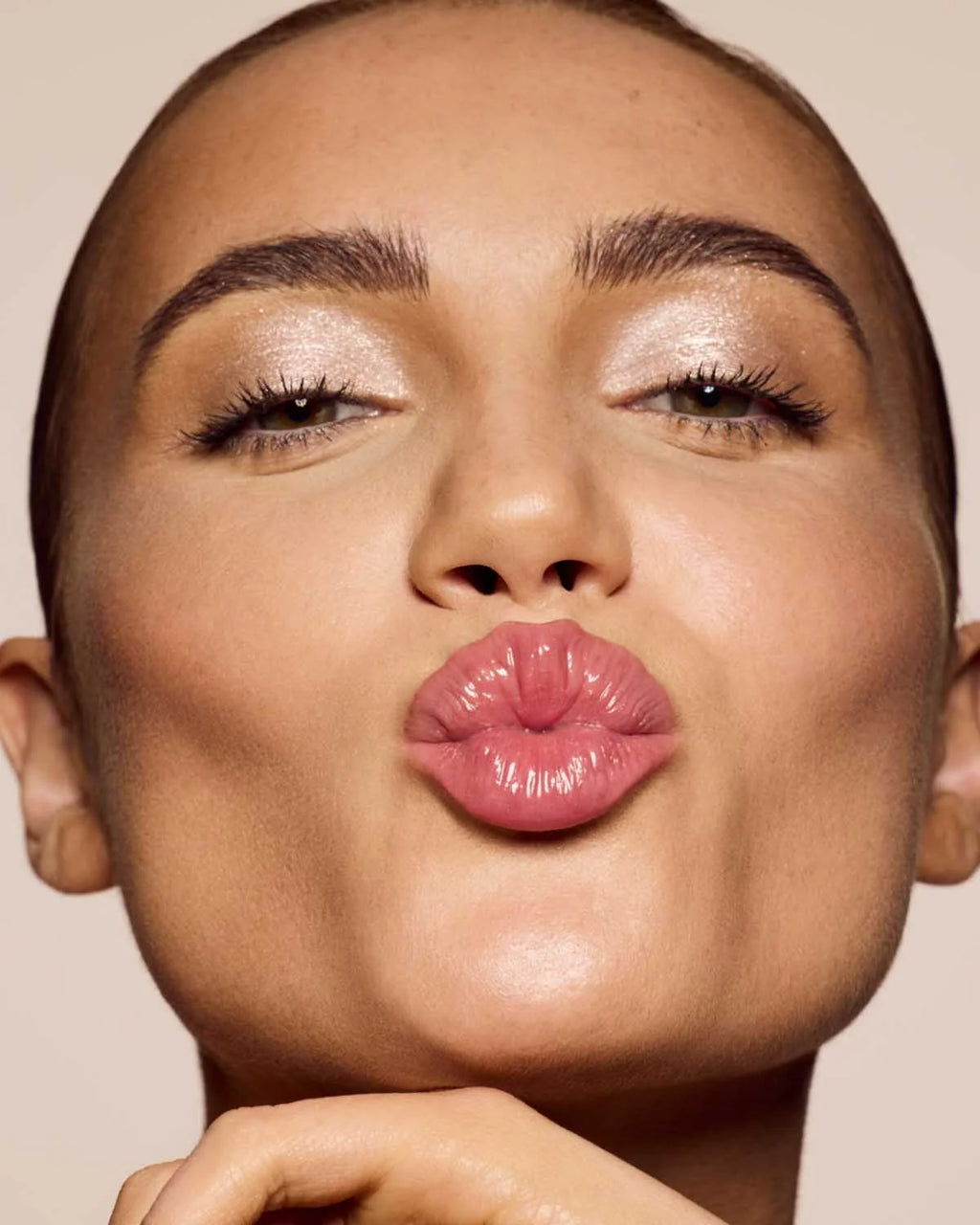 Fenty Beauty Gloss Bomb Cream