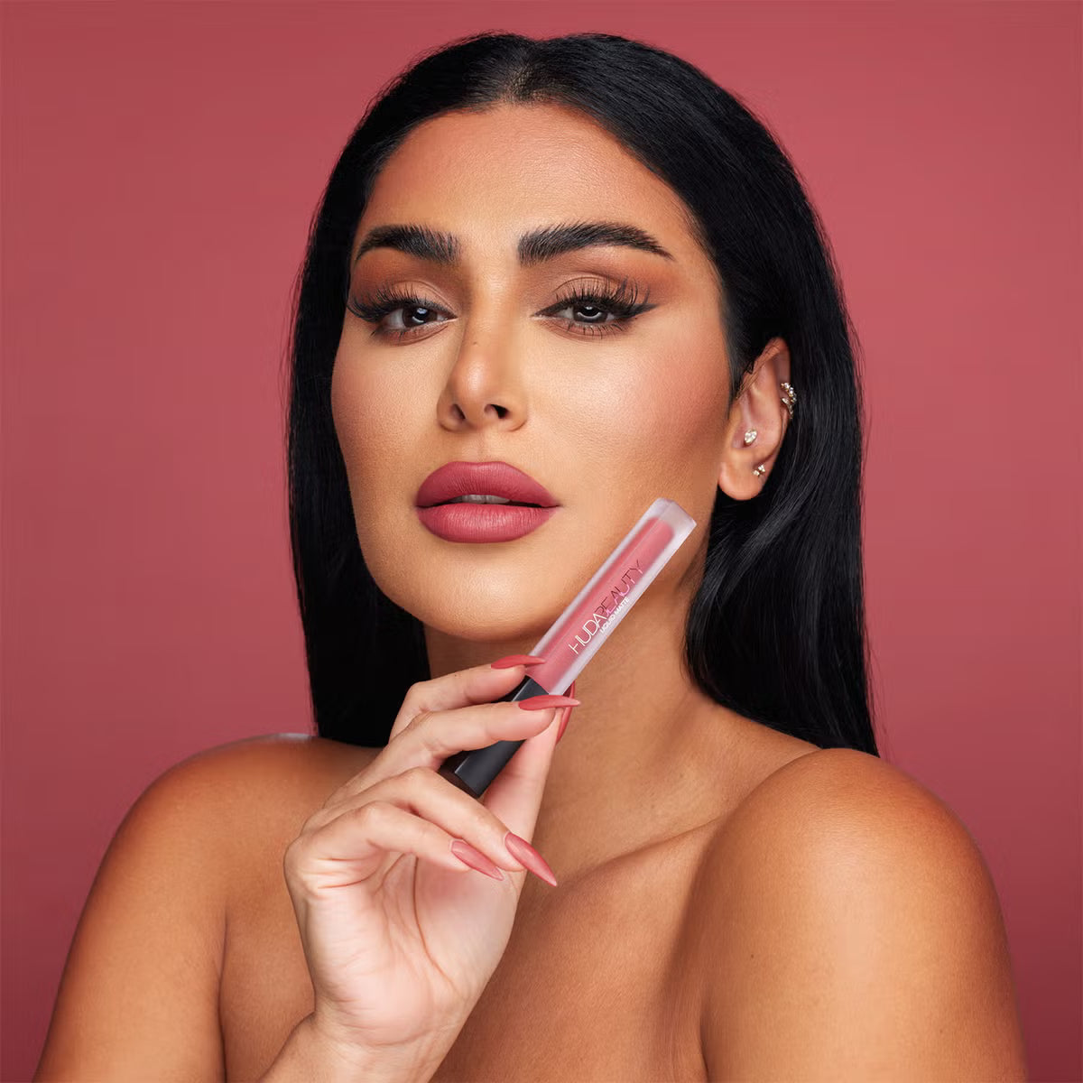 HudaBeauty Liquid Matte Ultra-Comfort Transfer-Proof Lipstick