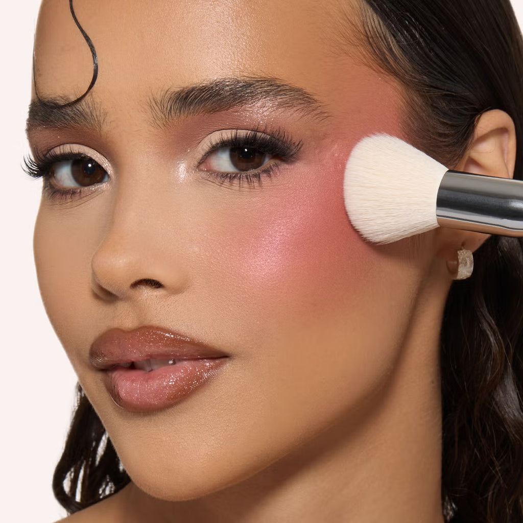 HudaBeauty Diffusing Cheek Brush