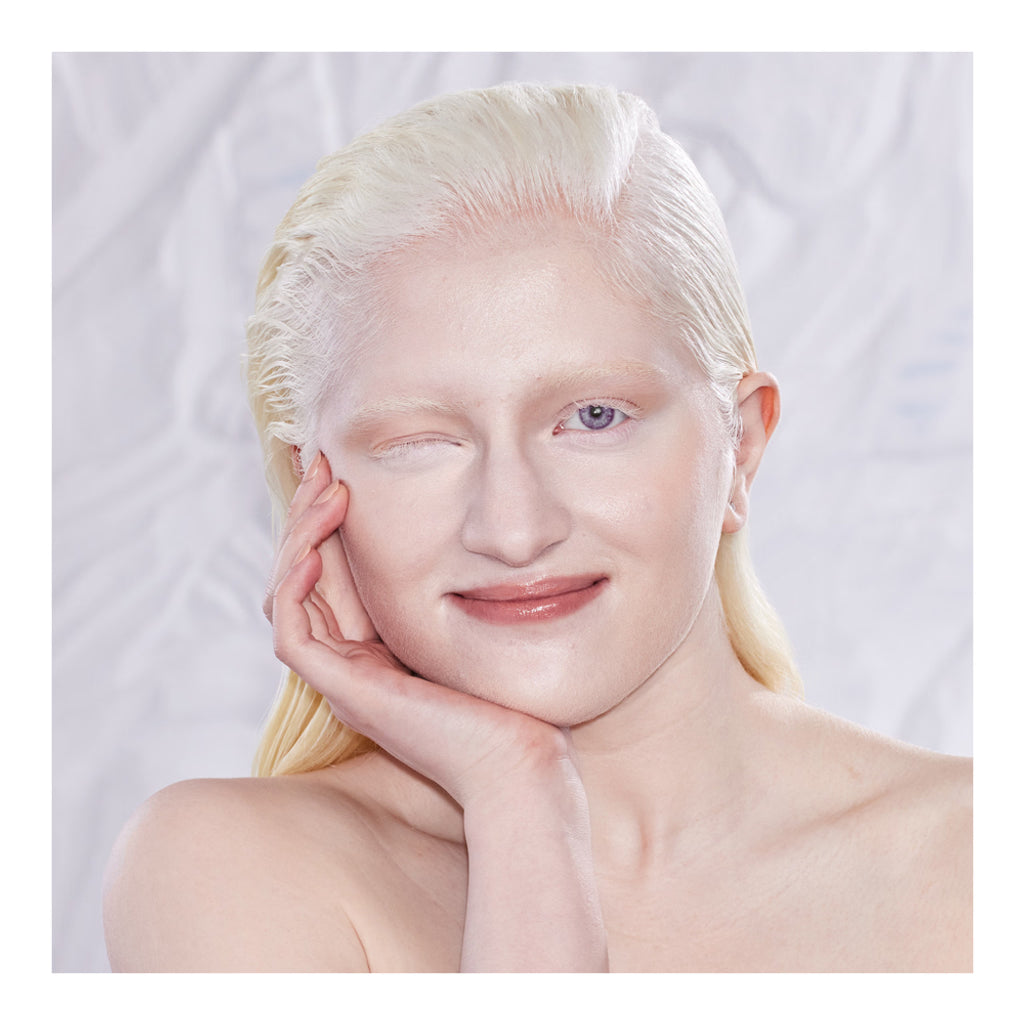 HudaBeauty-FauxFilter Luminous Matte Concealer