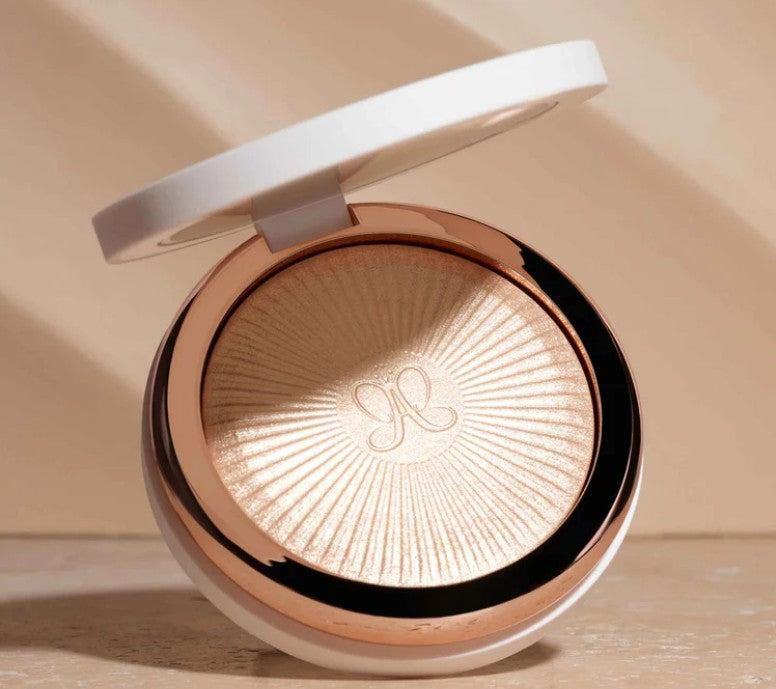 Anastasia Beverly Hills Glow Seeker Highlighter