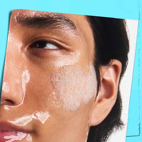 Kiehl’s Ultra Facial Oil-Free Cleanser